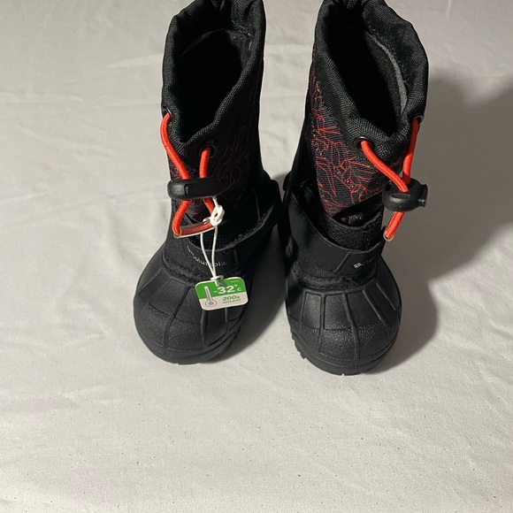 Columbia toddler powderbug plus II print boot. - Picture 3 of 4